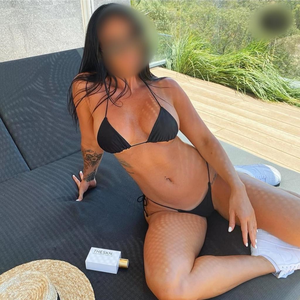 Chica busca chico en Tenerife: Chica busca chico
