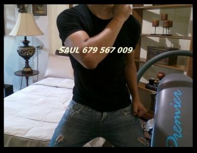 679567009: Chico busca chica en Sevilla