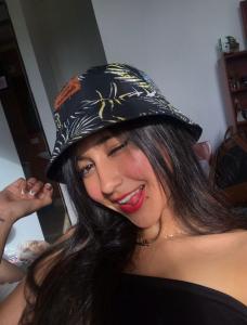 634880494: Chica busca chico en Madrid