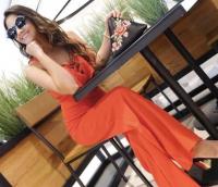 615694299: Chica busca chico en Madrid