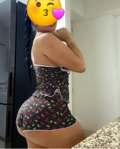 603947418: Chica busca chico en Gerona