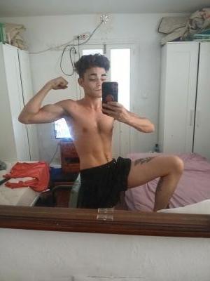 657256445: Chico busca chica en Cádiz