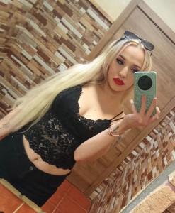 603525870: Chica busca chico en Sevilla