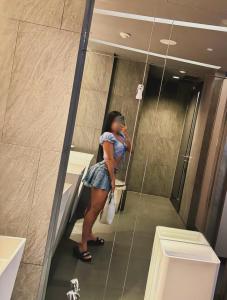 643981571: Chica busca chico en Cantabria