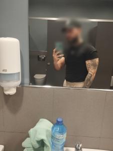 661549831: Chico busca chica en Sevilla