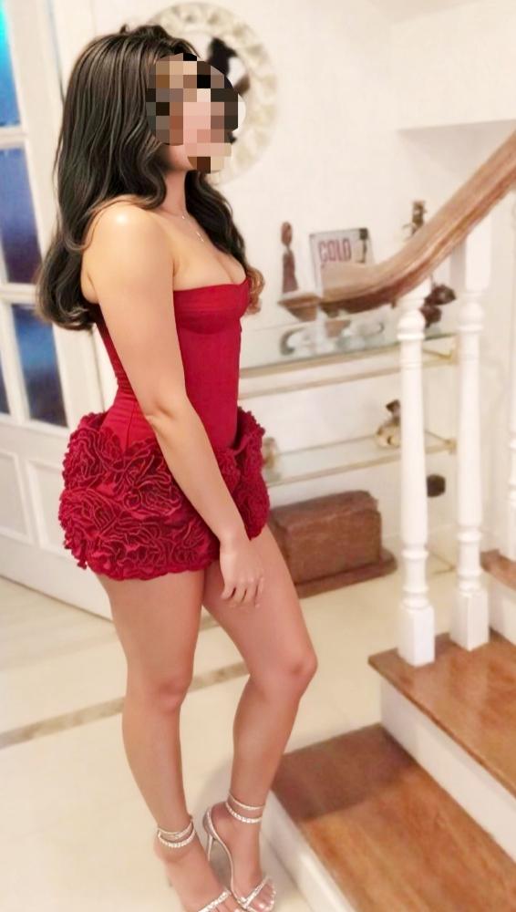 612238180: Chica busca chico en Navarra