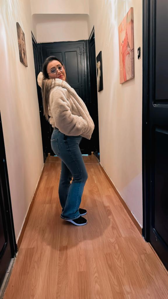 670986016: Chica busca chico en Pontevedra