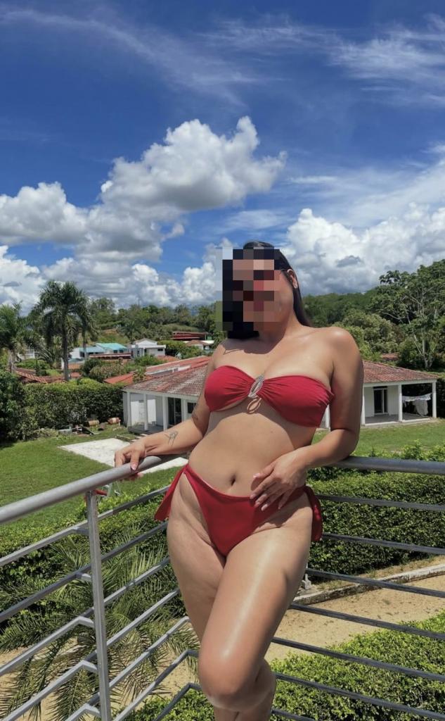 642079352: Chica busca chico en La Coruña