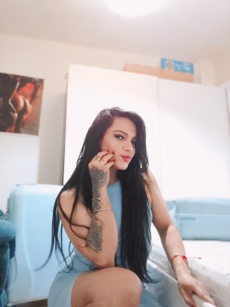 674097405: Transexual en Cantabria