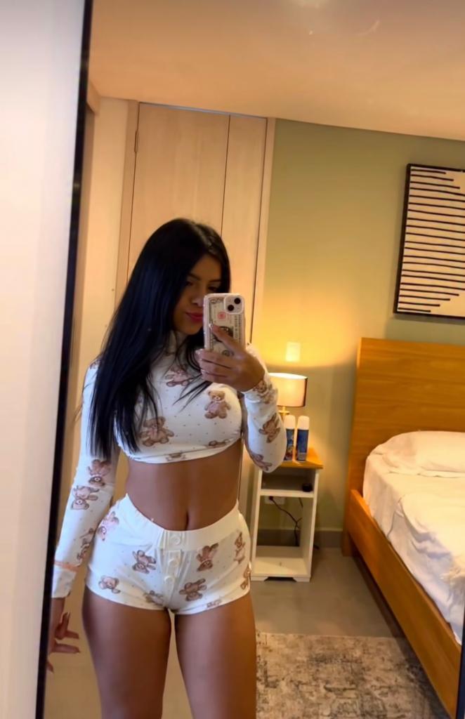 671546497: Chica busca chico en Cáceres