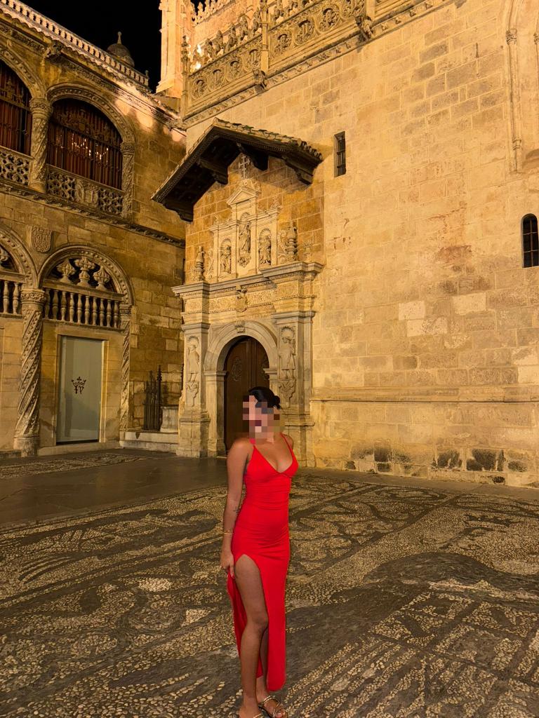 Chica busca chico en Almería: 