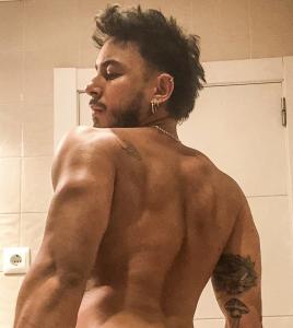 672044911: Chico busca chica en Tarragona