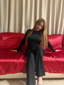 651935493: Chica busca chico en Ibiza