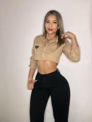 663927794: Chica busca chico en Cádiz