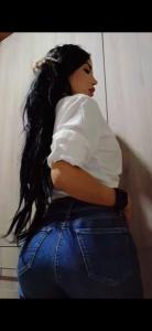 680366967: Chica busca chico en Madrid