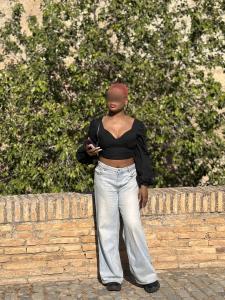 672530012: Chica busca chico en Málaga