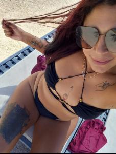 610076885: Chica busca chico en Granada