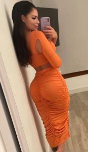 613772903: Chica busca chico en Barcelona