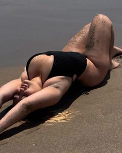 633031282: Chica busca chico en Barcelona