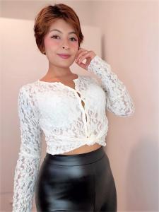 664487925: Chica busca chico en Barcelona