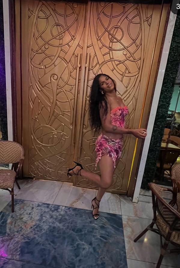 634336375: Transexual en Gerona