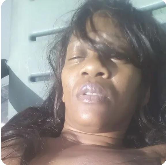 685017389: Chica busca chico en Cádiz