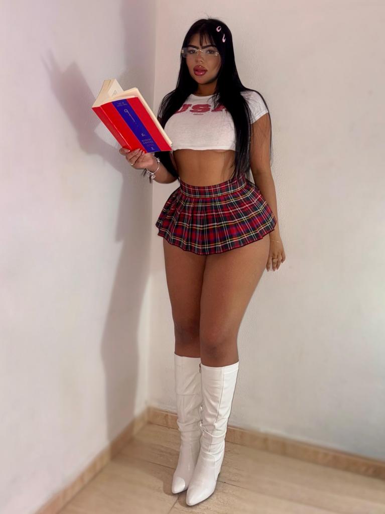 Chica busca chico en Valencia: Chica busca chico