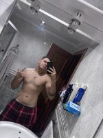 631255637: Chico busca chica en Valencia