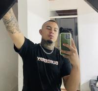 631517265: Chico busca chica en Barcelona