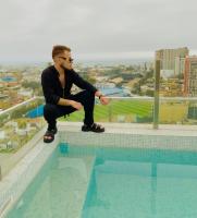 674713300: Chico busca chica en Zaragoza