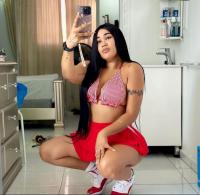 672917530: Chica busca chico en Gerona