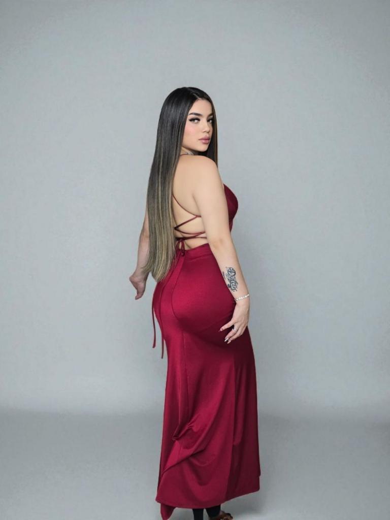 646389810: Chica busca chico en Valencia