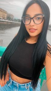 641398796: Chica busca chico en Navarra