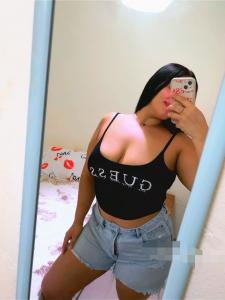 631160935: Chica busca chico en Cádiz