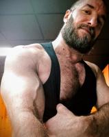 603897404: Chico busca chica en Valencia