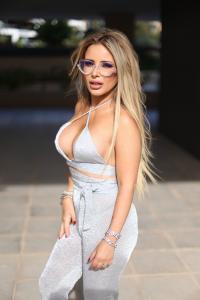 685564633: Chica busca chico en Alicante