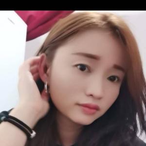 688141884: Chica busca chico en Barcelona