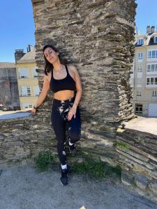 666341599: Chica busca chico en Orense