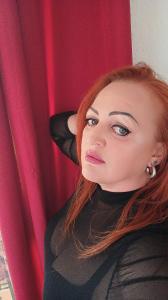 617681235: Chica busca chico en Almería