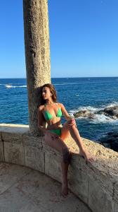 663587808: Chica busca chico en Málaga