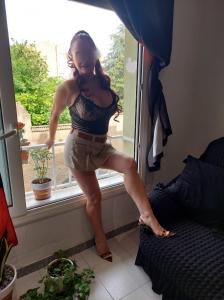 632414598: Chica busca chico en Barcelona