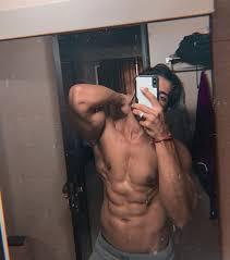 647670709: Chico busca chica en Ibiza