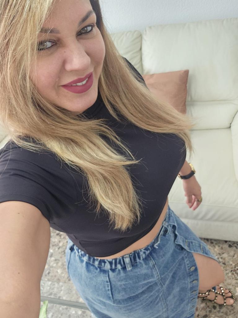 613752646: Chica busca chico en Valencia