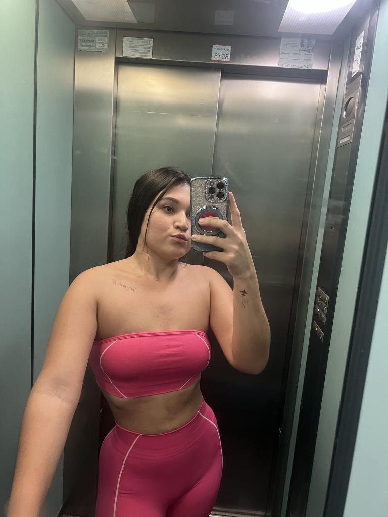 664377893: Chica busca chico en Burgos