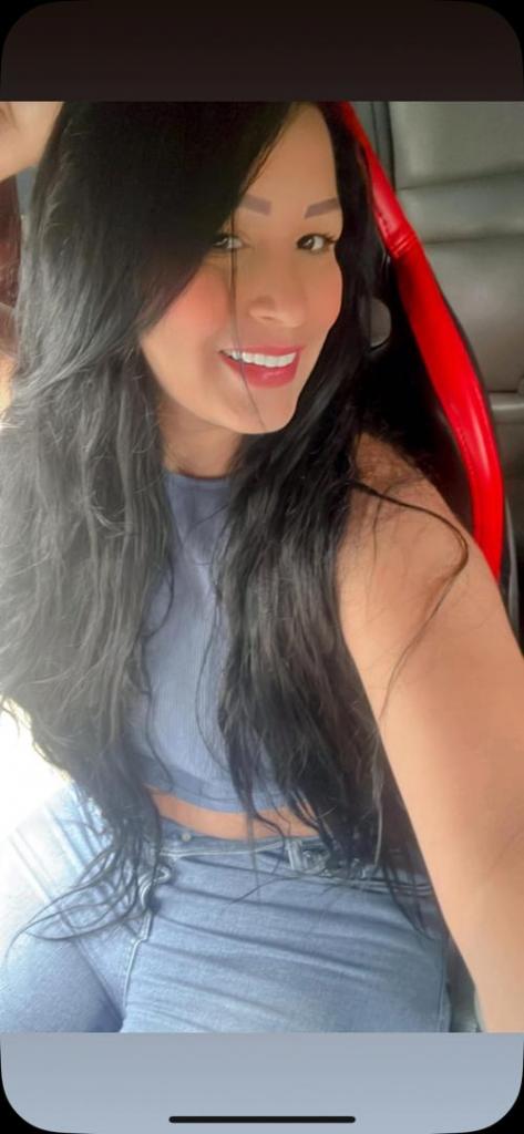 Chica busca chico en Málaga: Chica busca chico