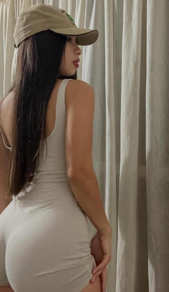 Chica busca chico en Cádiz: 