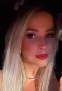 643541030: Chica busca chico en La Coruña