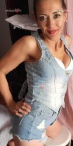 614556337: Chica busca chico en Sevilla