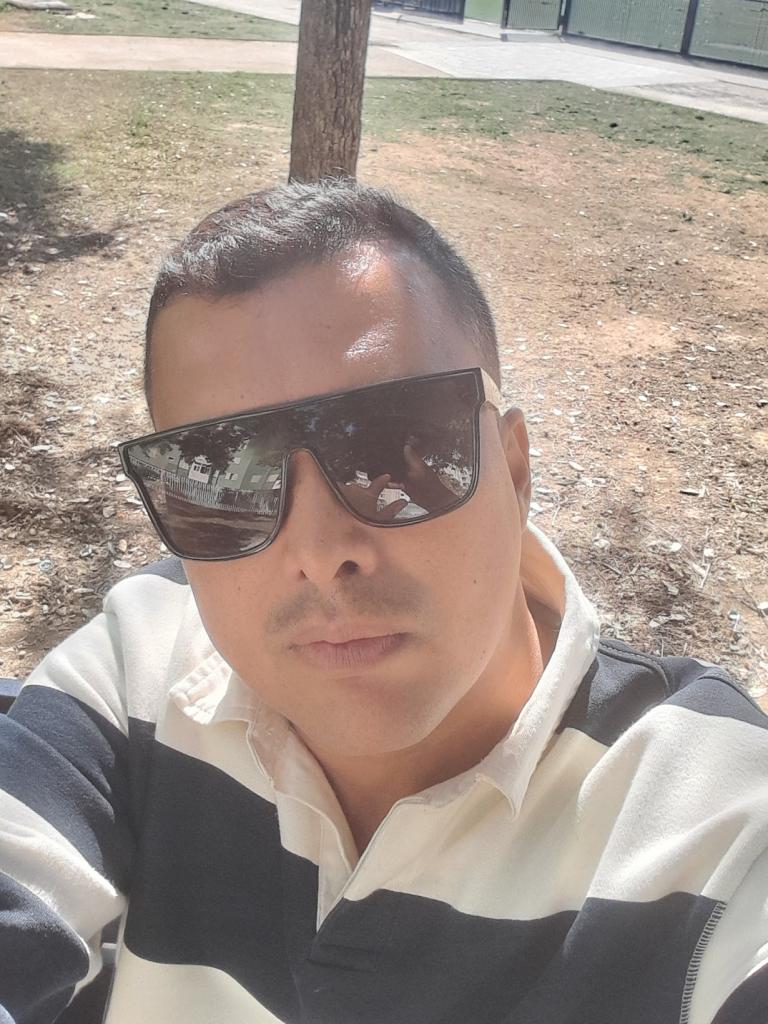 Chico busca chica en Mallorca: 