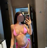 613924785: Chica busca chico en Sevilla